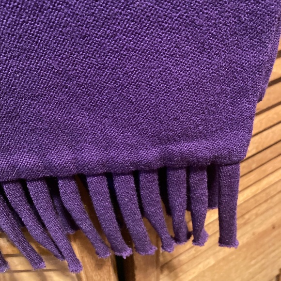 Vintage Heavy Wool Gaberdine Purple Shawl/Wrap with Fringed Hem - Picture 11 of 13